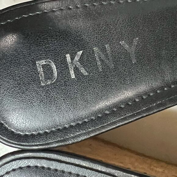 DKNY Platform Wedge Sandal Womens 8.5 Black Logo Cork Like Slip On Retro Chic - Picture 12 of 13